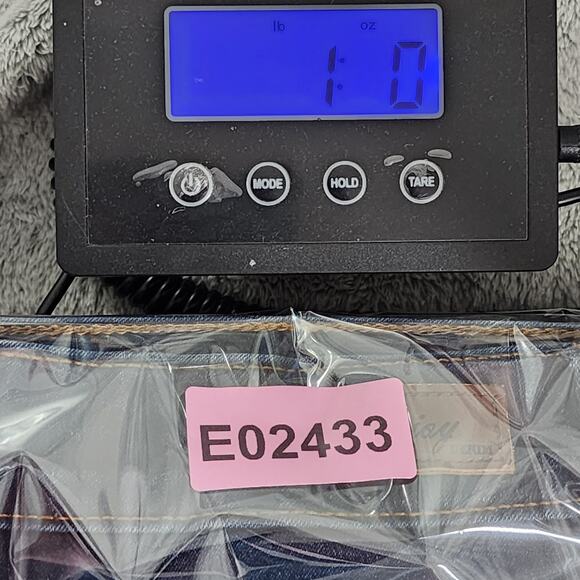 Enjoy Denim Jeans Womens 20 Blue High Rise Crop Capri Skinny Leg Stretch Denim - Picture 16 of 16